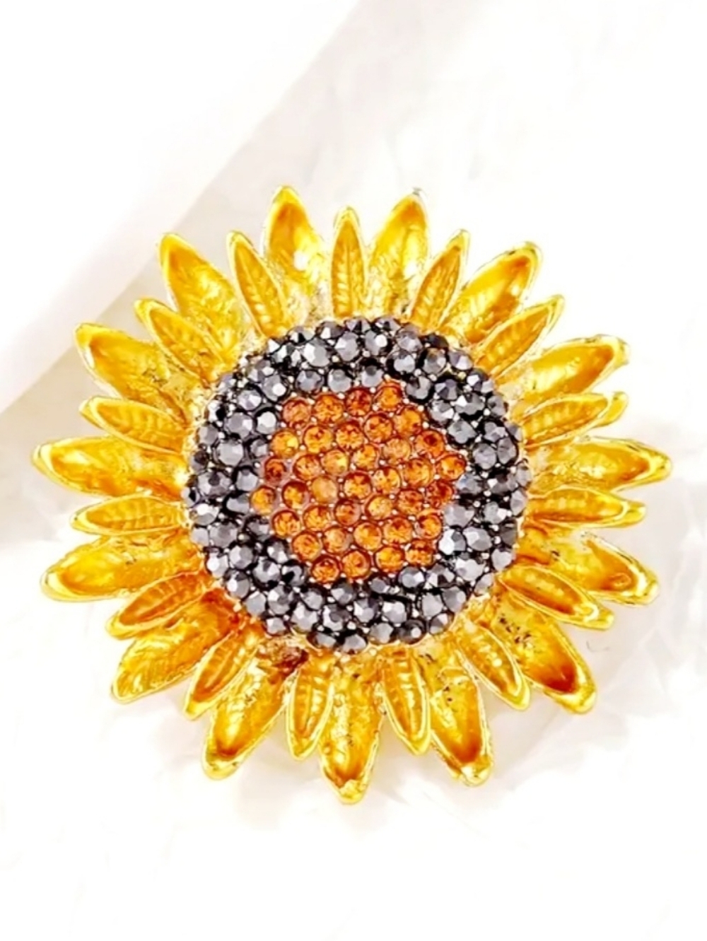 Sunflower Crystal Brooch - Yellow Gold - Picture 2 of 5
